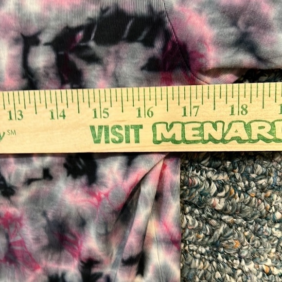 GLIMA  made in USA TOP WITH CROCHET EDGES AT BOTTOM 3/4 sleeves - Picture 8 of 12